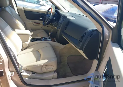 2005 Cadillac Srx V6 from USA, damaged, VIN 1GYEE637750193168